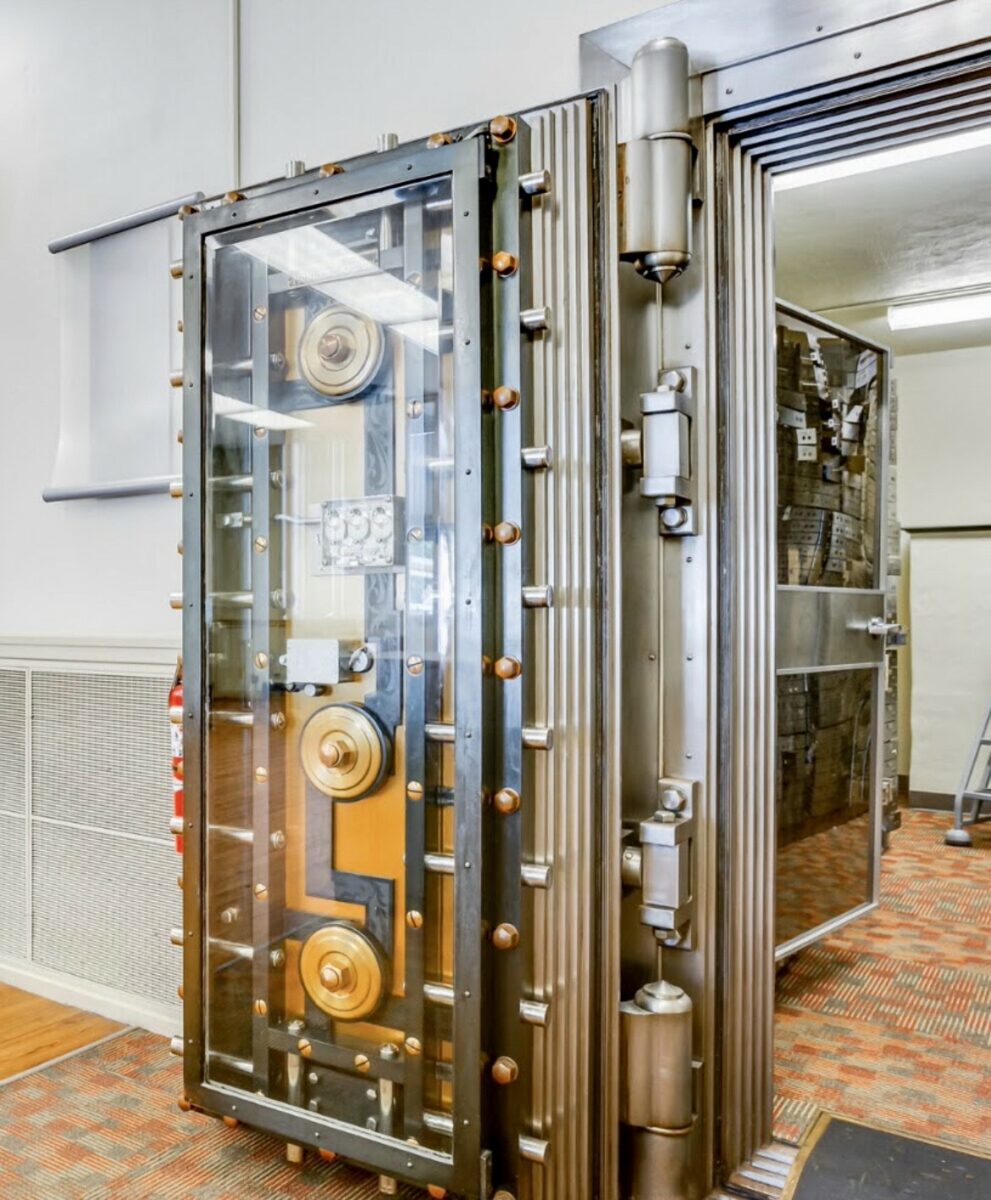 bank vault installation